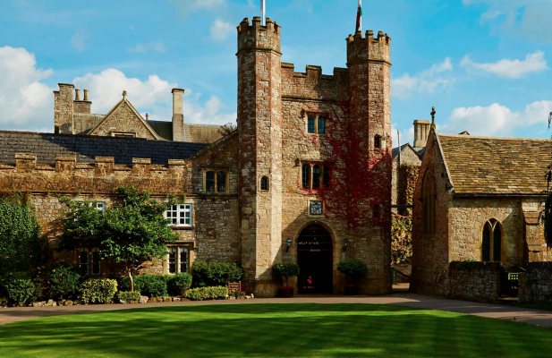 luxury hotel in UK