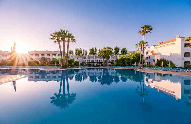 Golden Club Cabanas