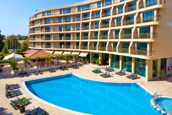 Mena Palace