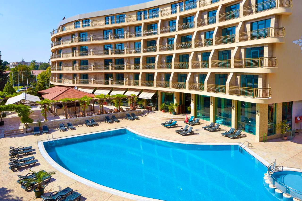 Mena Palace