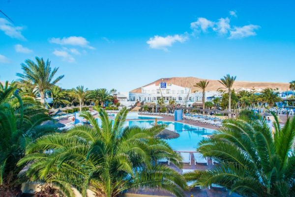 HL Paradise Island Aparthotel & Waterpark