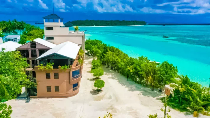 Rashu Hiyaa