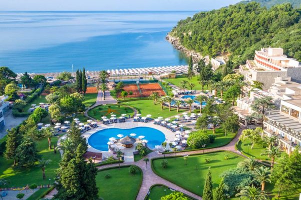 Iberostar Bellevue Hotel