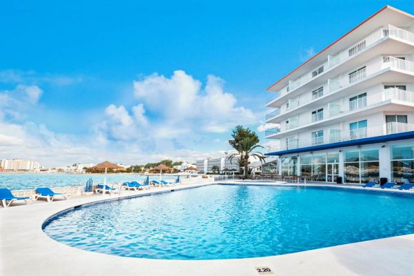 Azuline Mar Amantis Hotel
