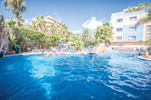 Villamarina Club