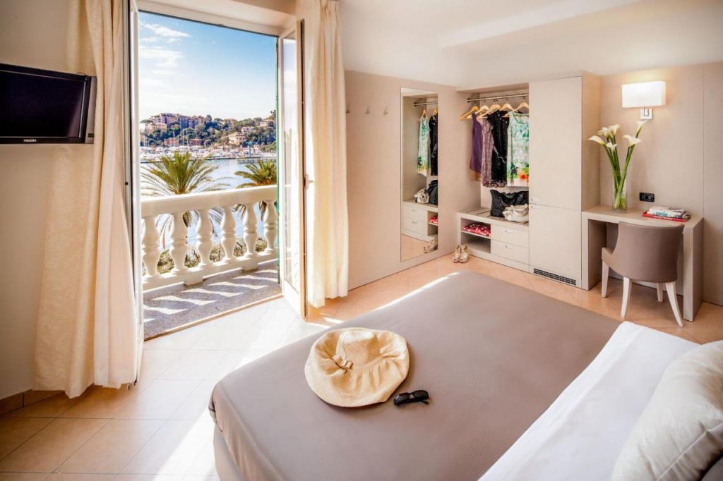 Hotel Vesuvio
