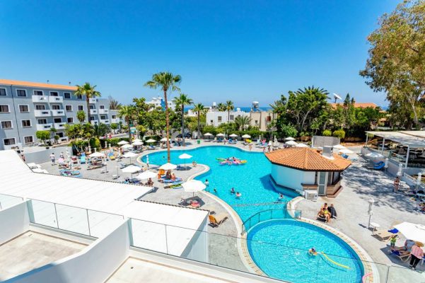 Narcissos Waterpark Resort