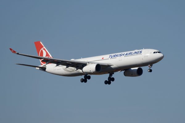 turkish airlines plane