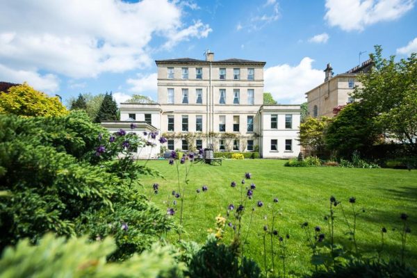 The Ayrlington Hotel
