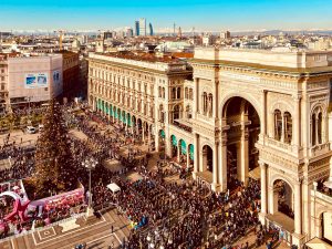 Italy Milan Christmas unsplash