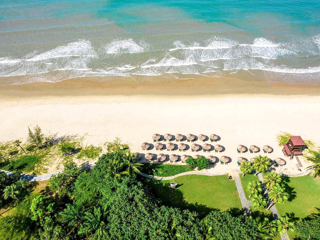 Pullman Oceanview Sanya Bay Resort & Spa