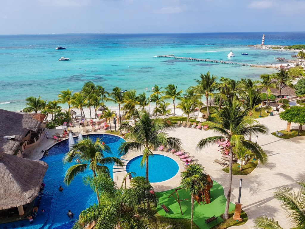 Mexico Cancun unsplash