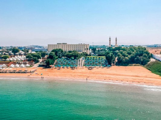 BM Beach Hotel