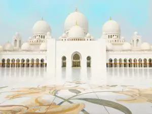 UAE Abu Dhabi unsplash