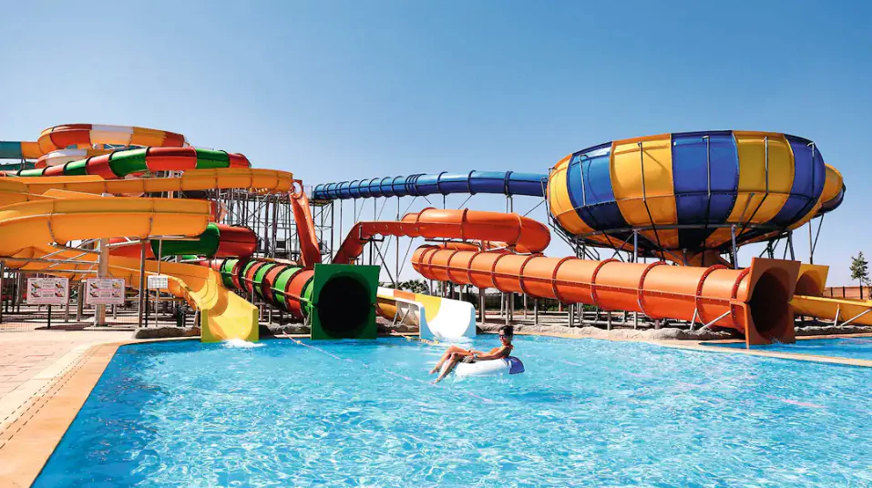 Aqua Mirage Club