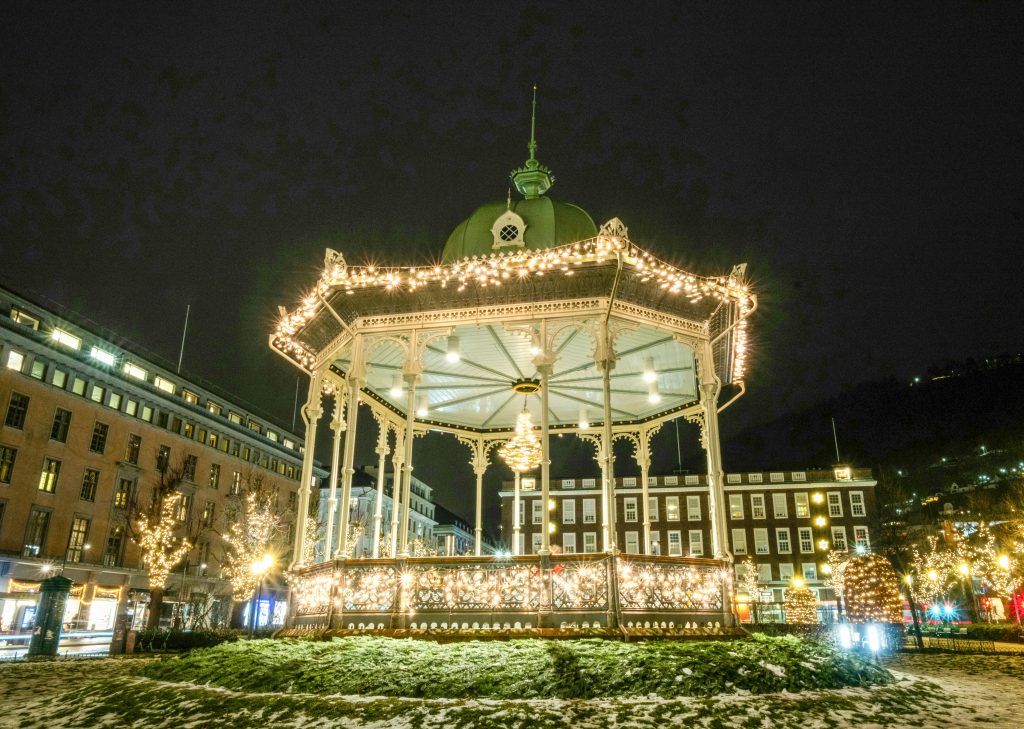 Norway Bergen Christmas unsplash