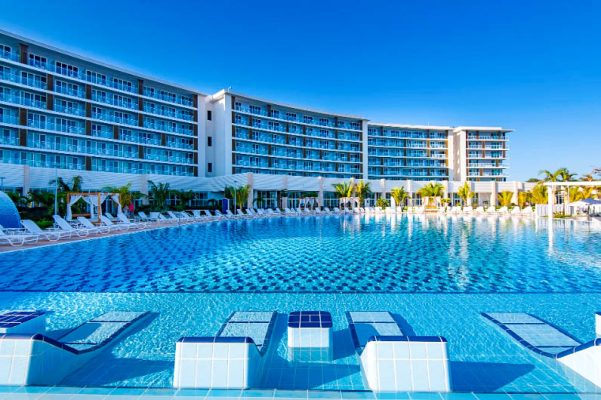 Grand Aston Varadero