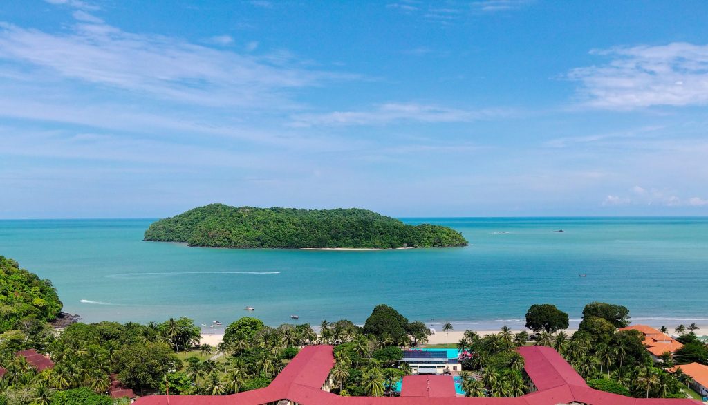 Holiday Villa Resort & Beachclub