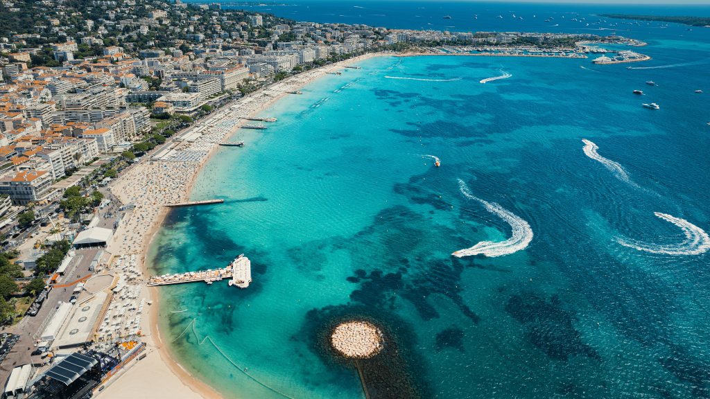 France Cannes unsplash