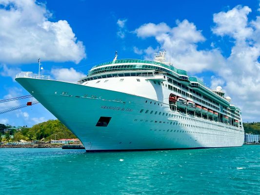 Cruise unsplash